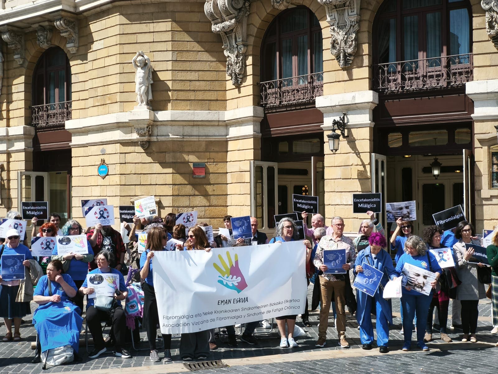 Eman Eskua Día Internacional de la Fibromialgia